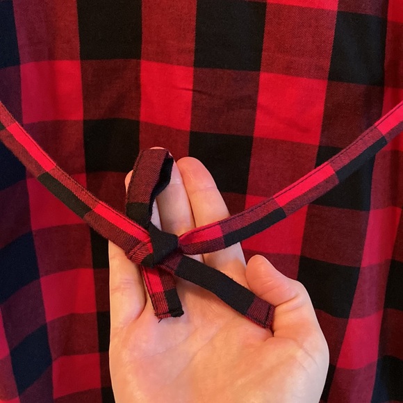 OUAC: The Children’s Place Buffalo Plaid Check Tie Back Long Sleeve Dress - Picture 6 of 11